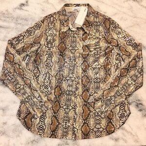 **NEW**Endless Rose Sequins Button Down